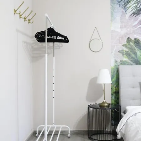 Flower House Chania Apartment *